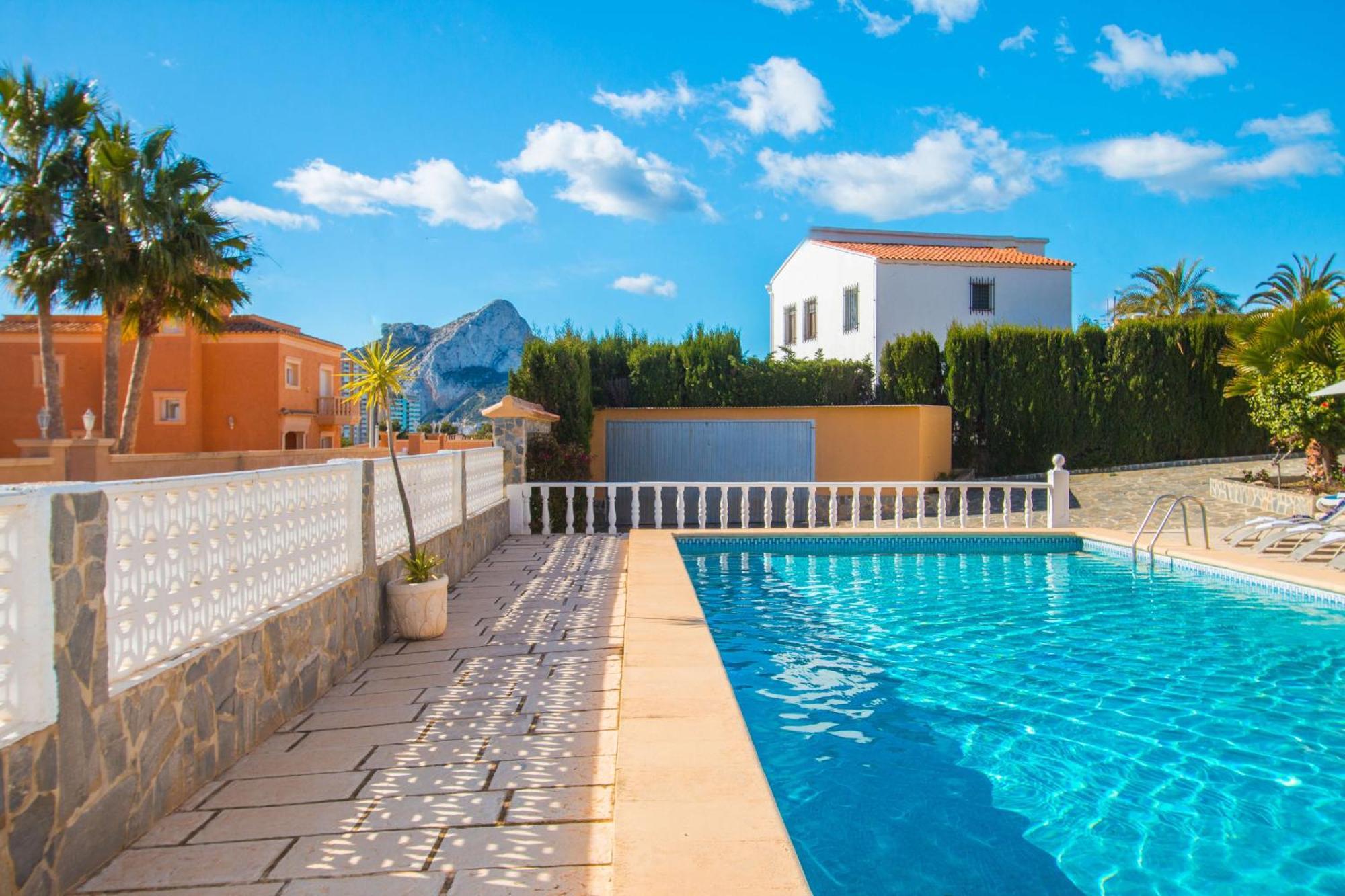 Zelda - Plusholidays Villa Calp